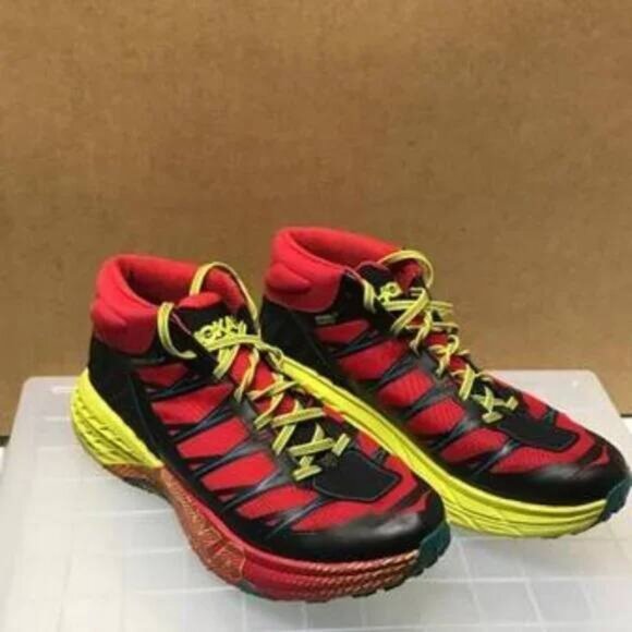 HOKA Speedgoat Mid Mens Waterpoof Fell Running Sneakers (11.5, M) - Picture 1 of 6
